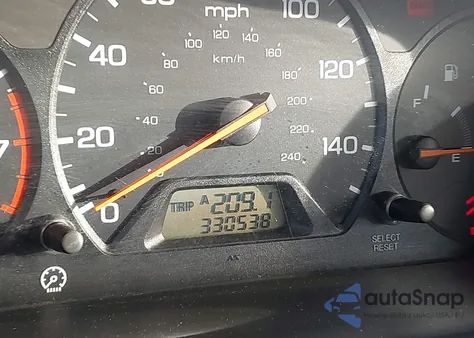 2000 Honda Accord 2.3 Se из США, поврежденный, VIN 1HGCG5670YA067215